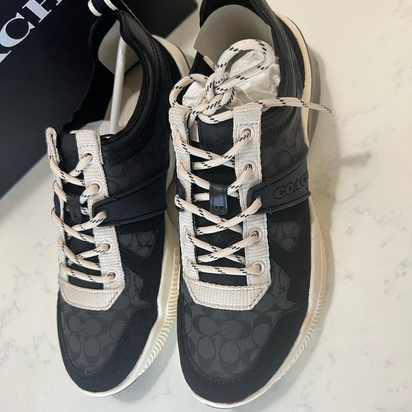 Coach Men's Black and White Sneakers - Picture 7 of 10
